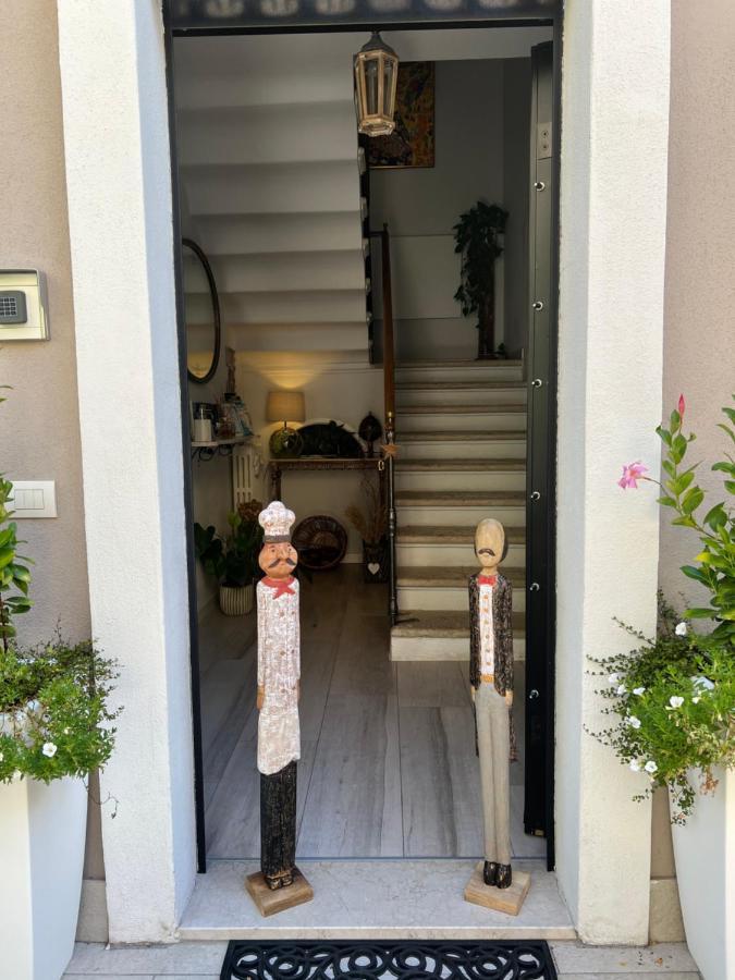 Residenza Elisa Bed & Breakfast Desenzano del Garda Ngoại thất bức ảnh