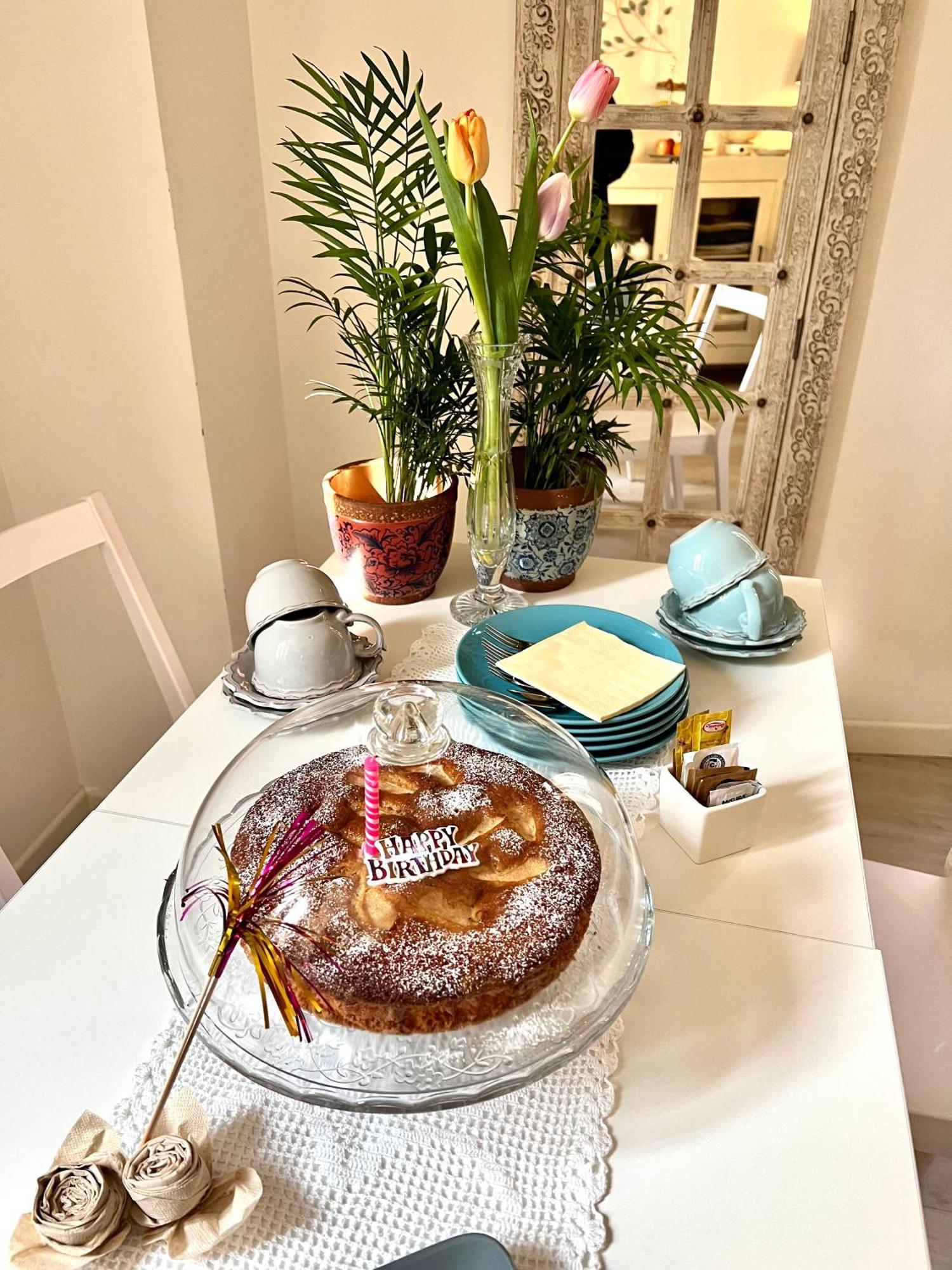 Residenza Elisa Bed & Breakfast Desenzano del Garda Ngoại thất bức ảnh