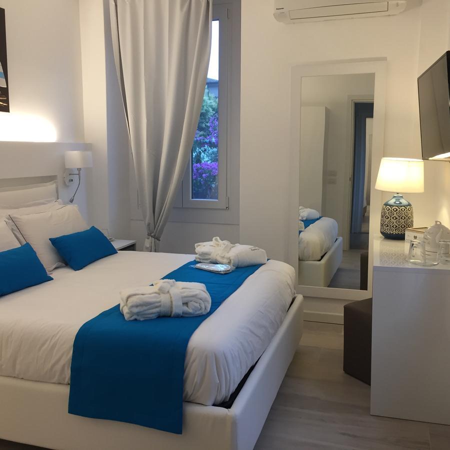 Residenza Elisa Bed & Breakfast Desenzano del Garda Ngoại thất bức ảnh